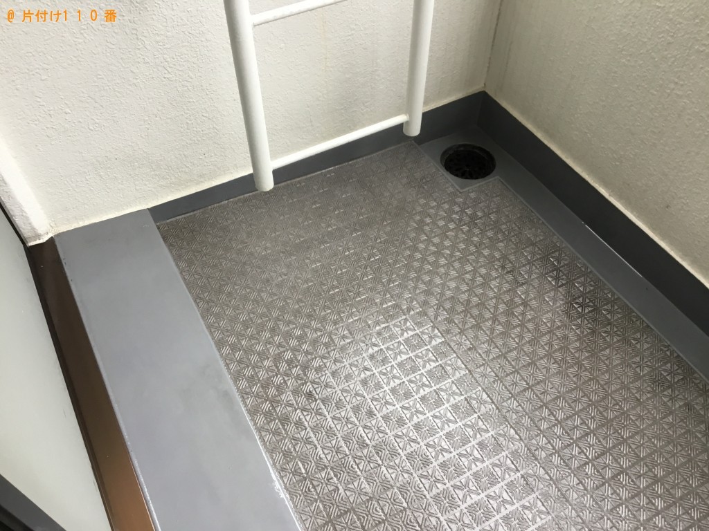 ベランダにある鳩の糞を掃除してもらいたい。